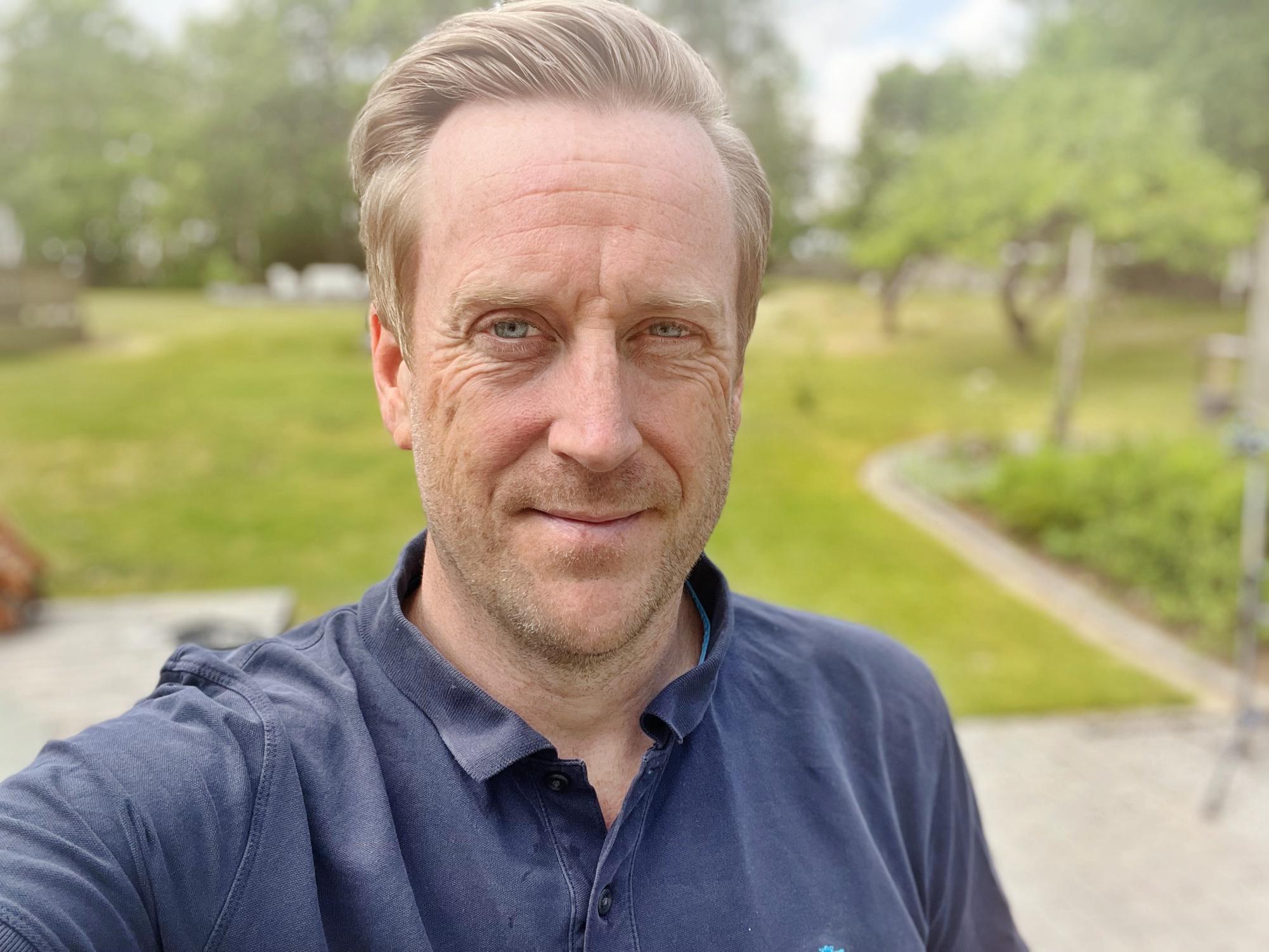 fredrikbergstedt-red