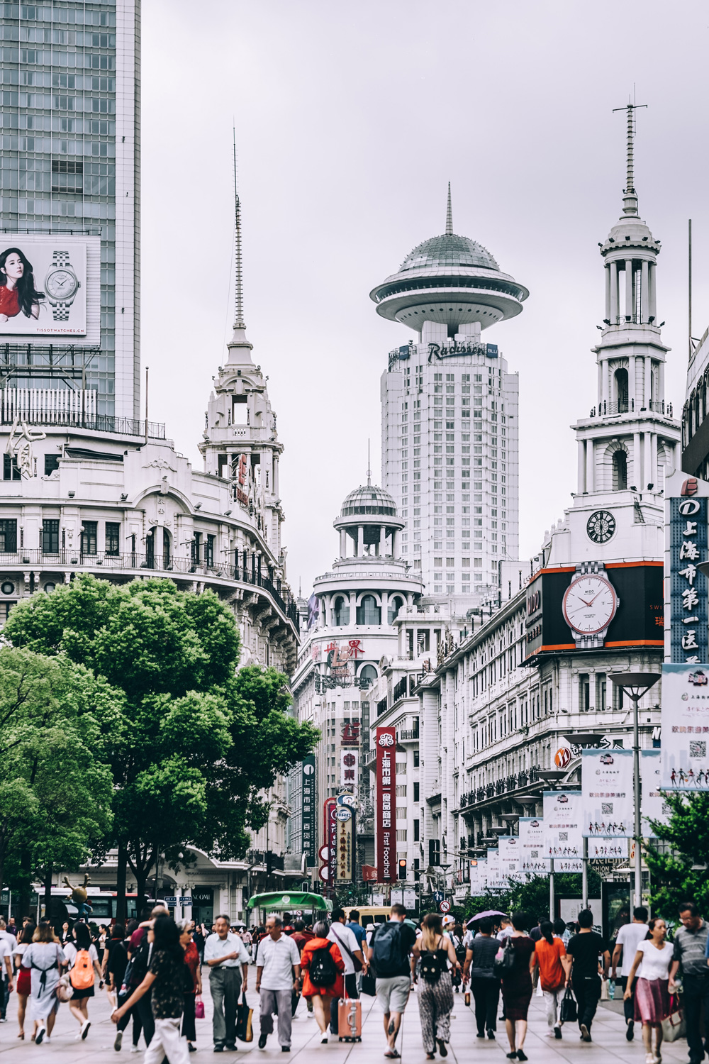 w-shanghai-hanny-naibaho-D7InODIWyK4-unsplash