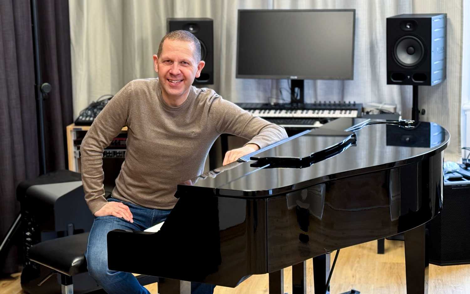 w-michaelback-pianot